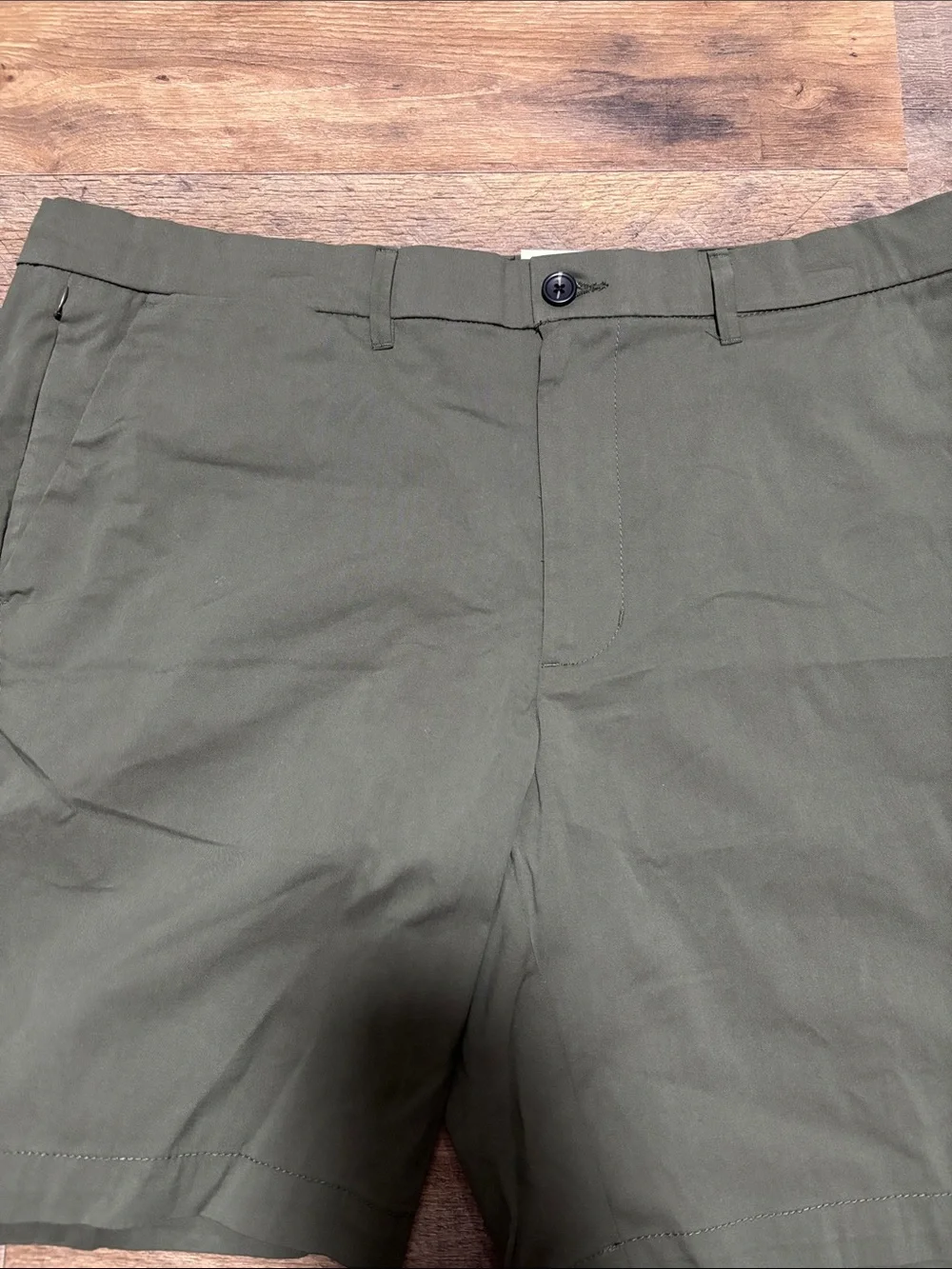 Goodfellow & Co Olive Flat-Front Chino Shorts | Men’s 38